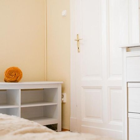 Your Home In Budapest: Cozy, Central & Silent Kültér fotó